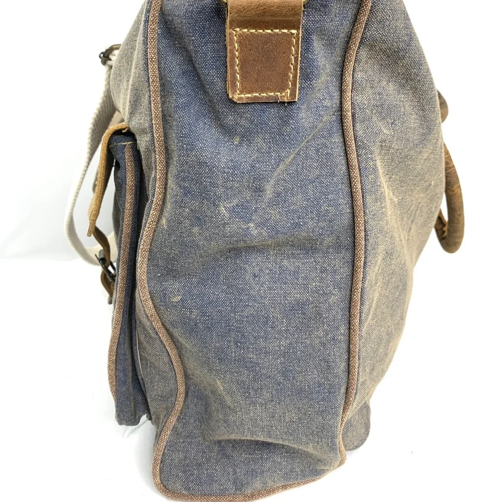 The Barrel Shack Owen Blue Canvas Large Messenger Bag Brown Leather Trim